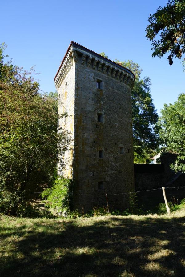 Bocage Belle Histoire Acomodação com café da manhã Moutiers-Sous-Chantemerle Exterior foto